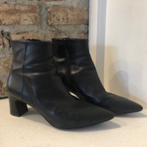 Attilio Giusti Leombruni super soft black leather booties